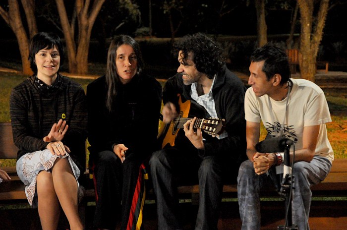 ftakai_aterciopelados_moska_020711gabilima__0213sm